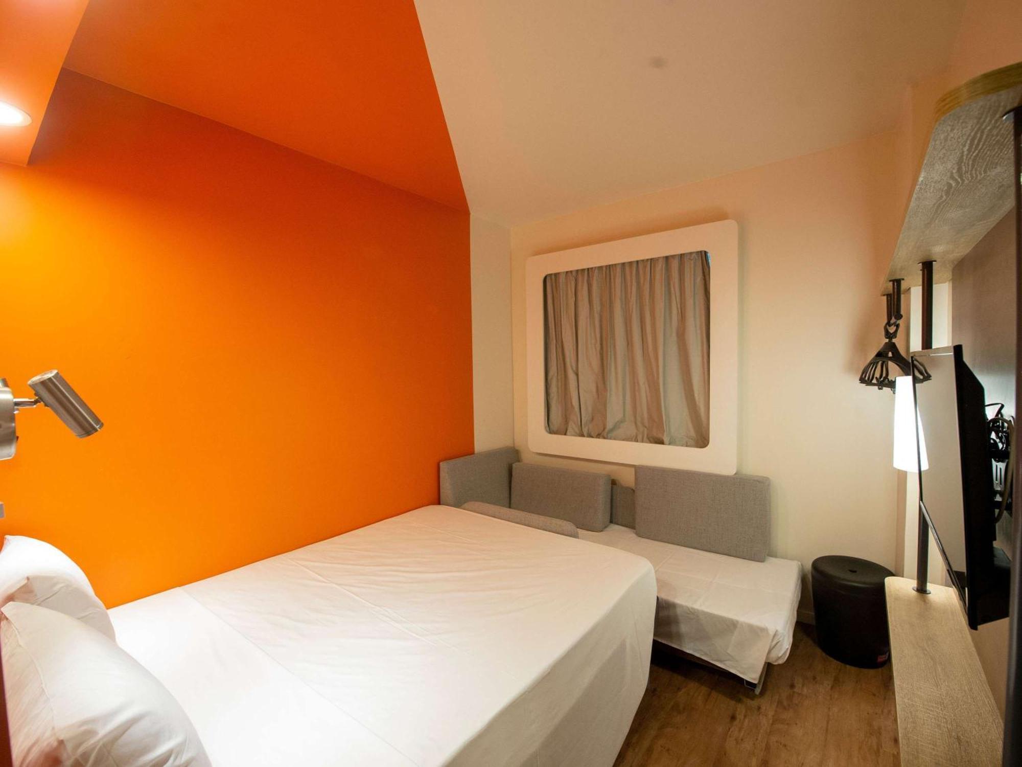 Ibis Budget Recife Jaboatao Hotel