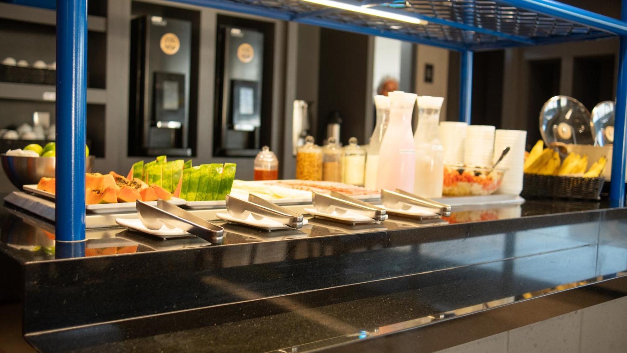 Hotel Ibis Budget Recife Jaboatao 2*